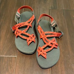 Chacos size W7